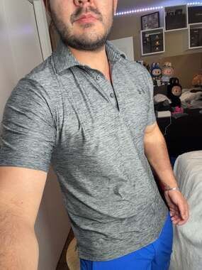 Under Armour HeatGear Loose Polo Shirt Gray Heather Size Medium